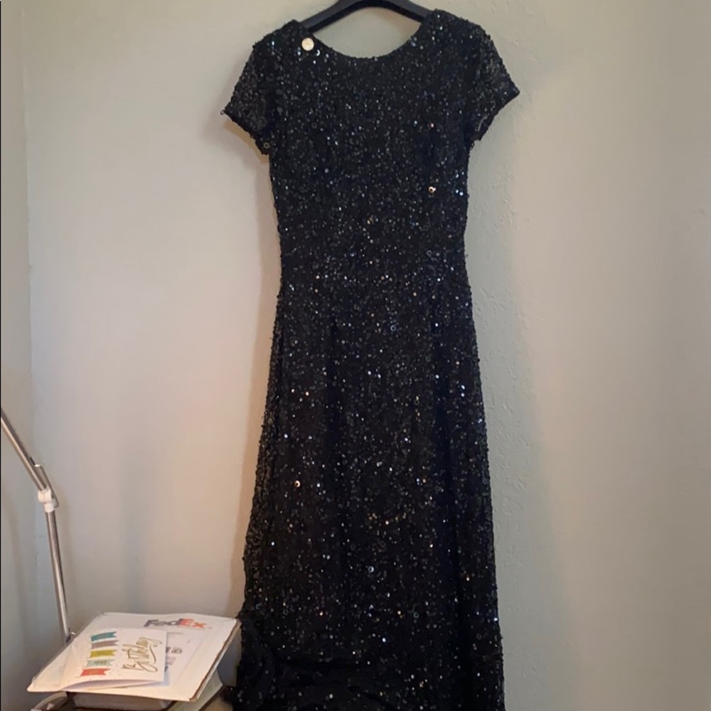Adrinna Papell Black Evening Gown